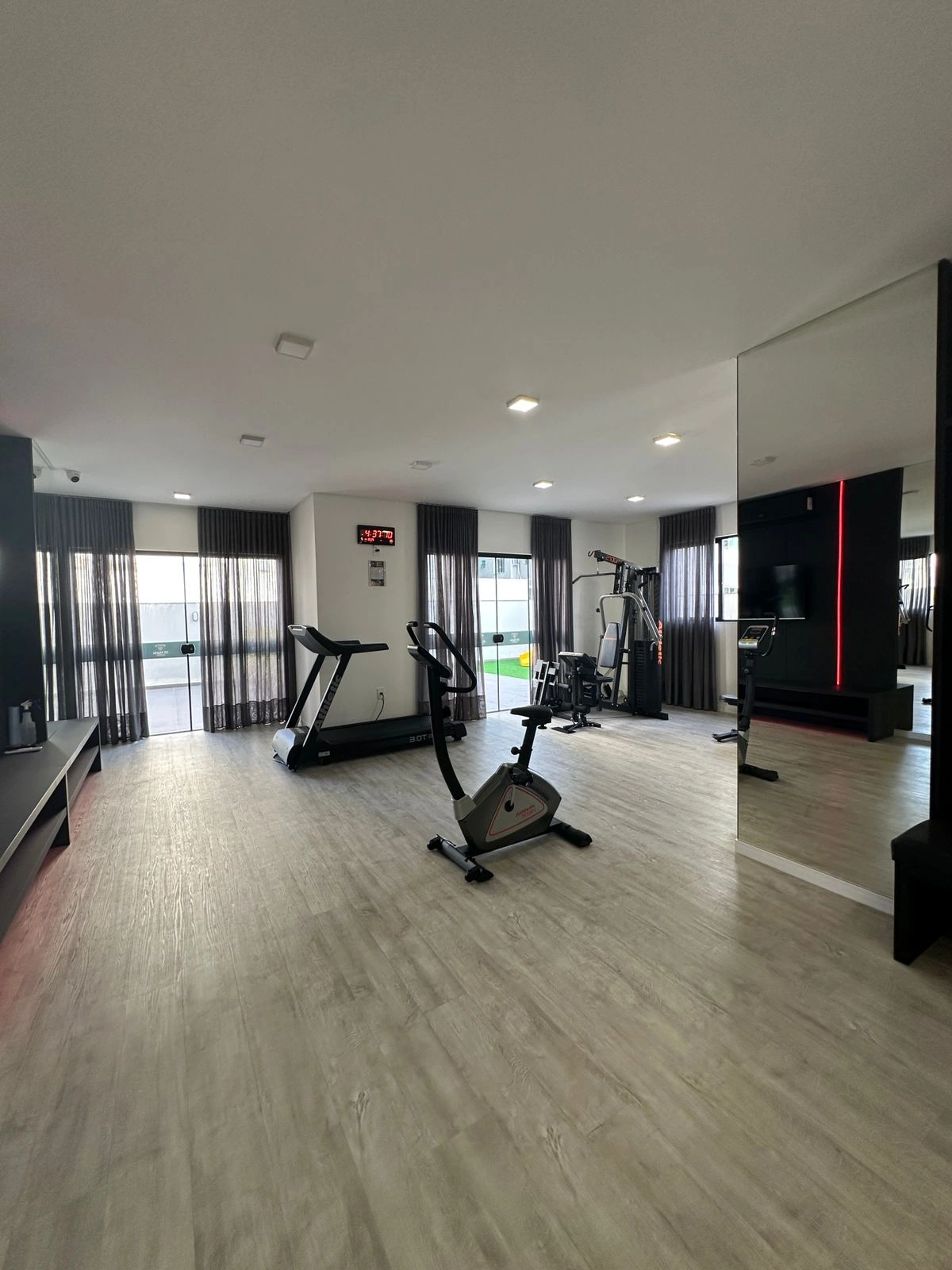 WhatsApp Image 2025-11-07 at 09.56.37.jpeg